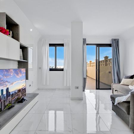 Paradise Luxury Apartment Плая Параизо Екстериор снимка
